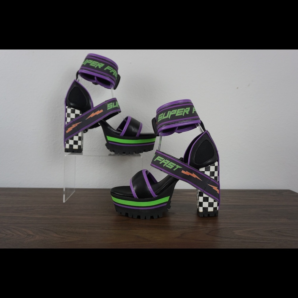 Finish First Moto Heels ( No box )